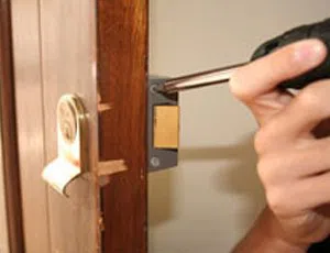  Cincinnati Quickly Locksmith Cincinnati, OH 513-275-3705